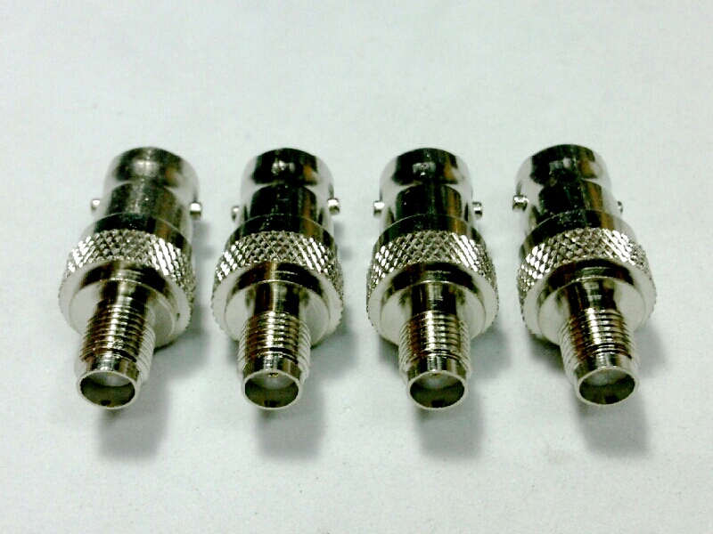 J.SMA - J.BNC ตัวแปลง/ต่อกลาง