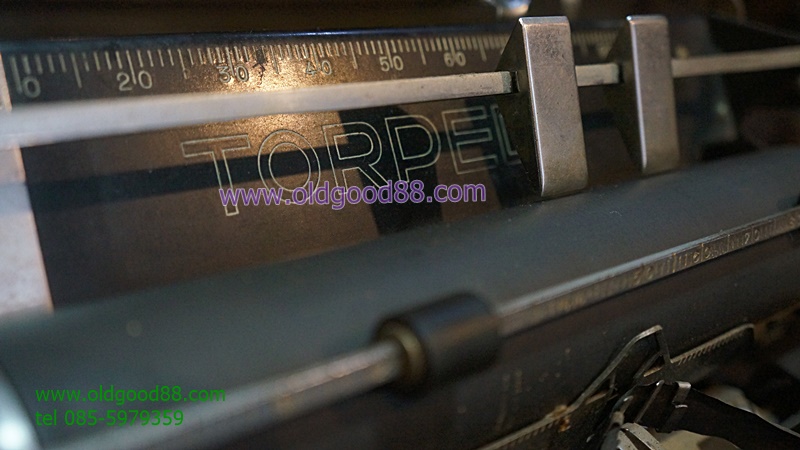เครื่องพิมพ์ดีด Torpedo Typewriter ปี1949 รหัส19663tp