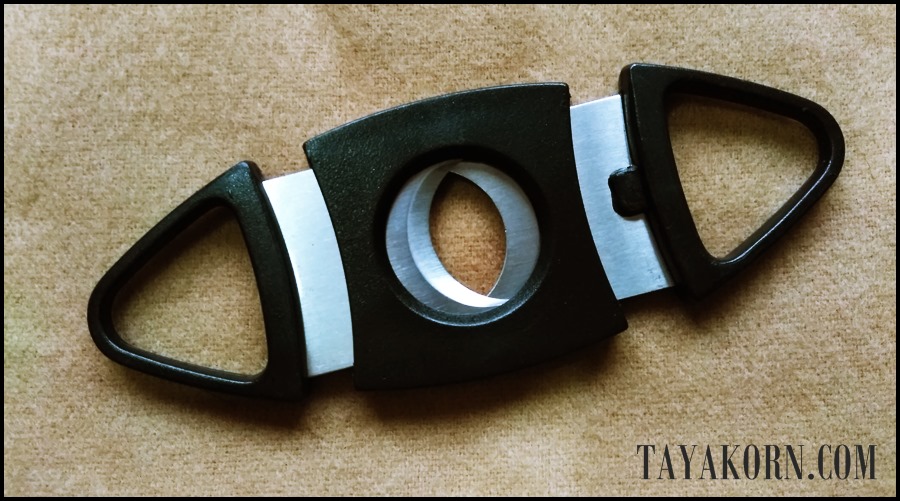 มีดตัดซิการ์ ABS handle CUBA M2