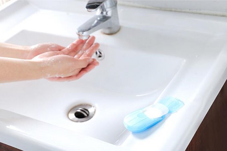 สบู่กล่องพลาสติกพกพาน่ารัก แพ็กละ60บาท(12 ชิ้น) เฉลี่ยชิ้นละ 5บาท