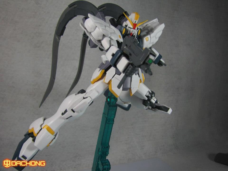 MG (031) 1/100 Gundam Sandrock Ver. EW