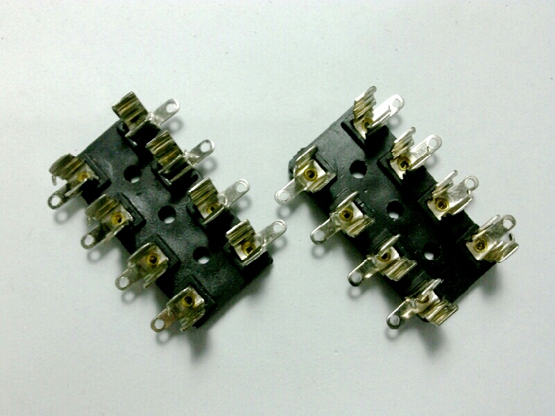 กระบะฟิวส์ 20MM. - 4P