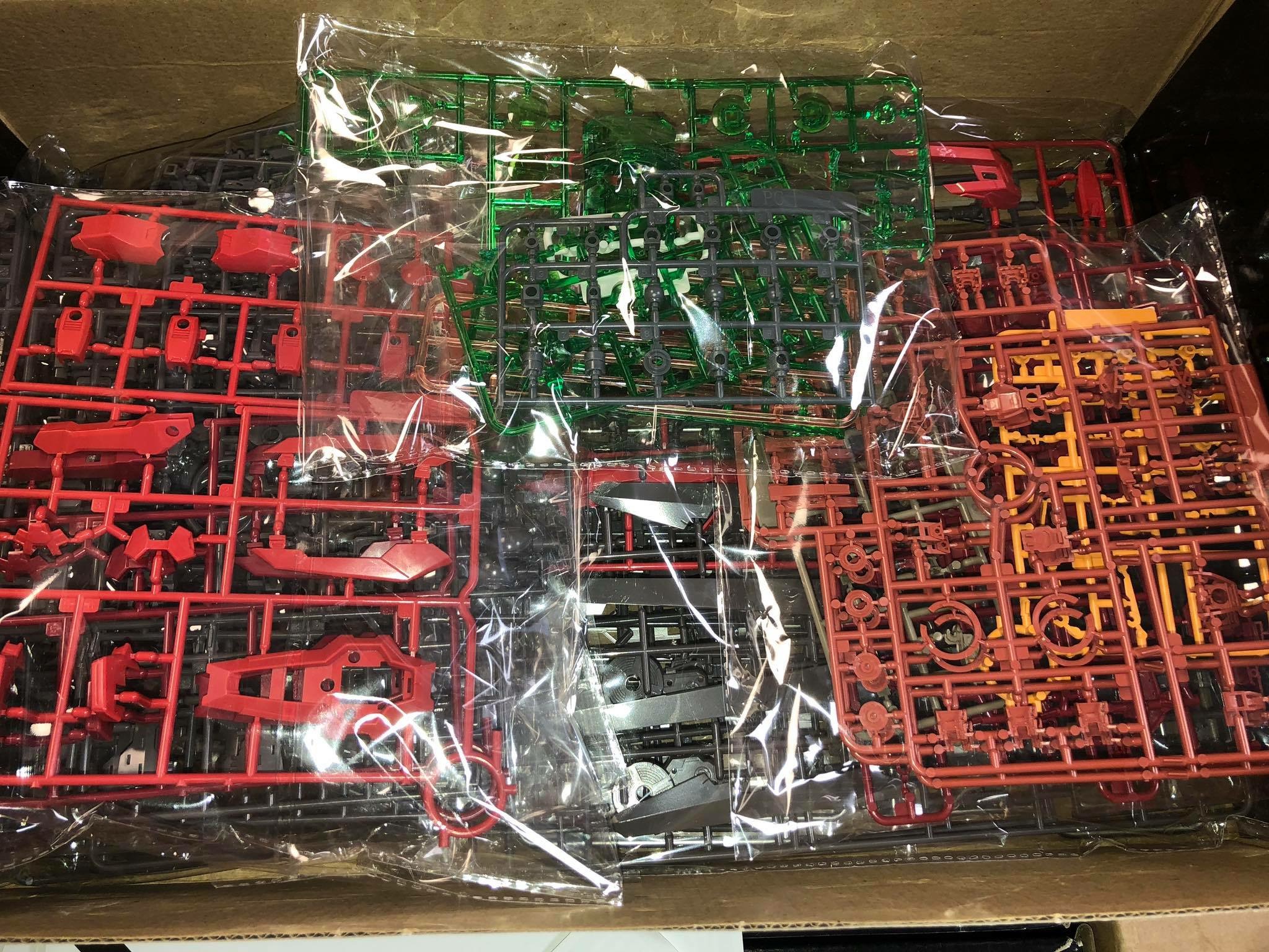 MG 1/100 Gundam Astraea Type-F + Led + Base [Hobby Star]