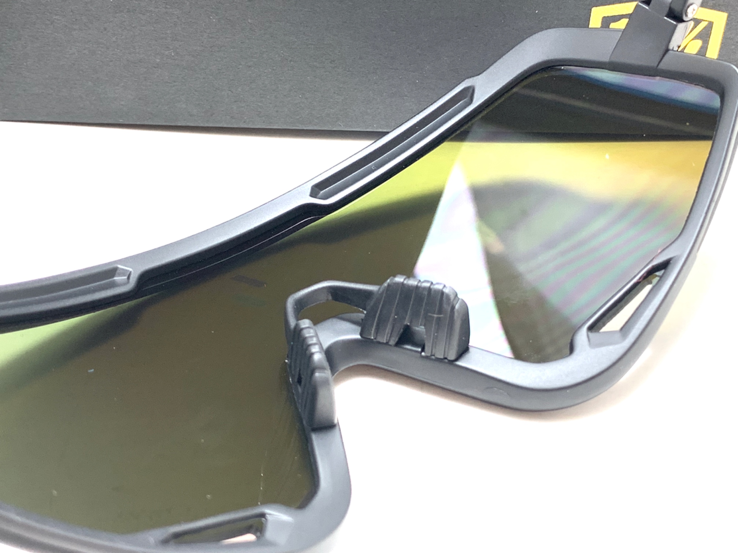 แว่นกันแดด แว่นปั่นจักรยาน 100% Speedcraft Glendale <Soft Tact Black Bule Lens> รุ่นใหม่ล่าสุด