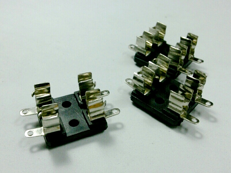 กระบะฟิวส์ 20MM. - 2P