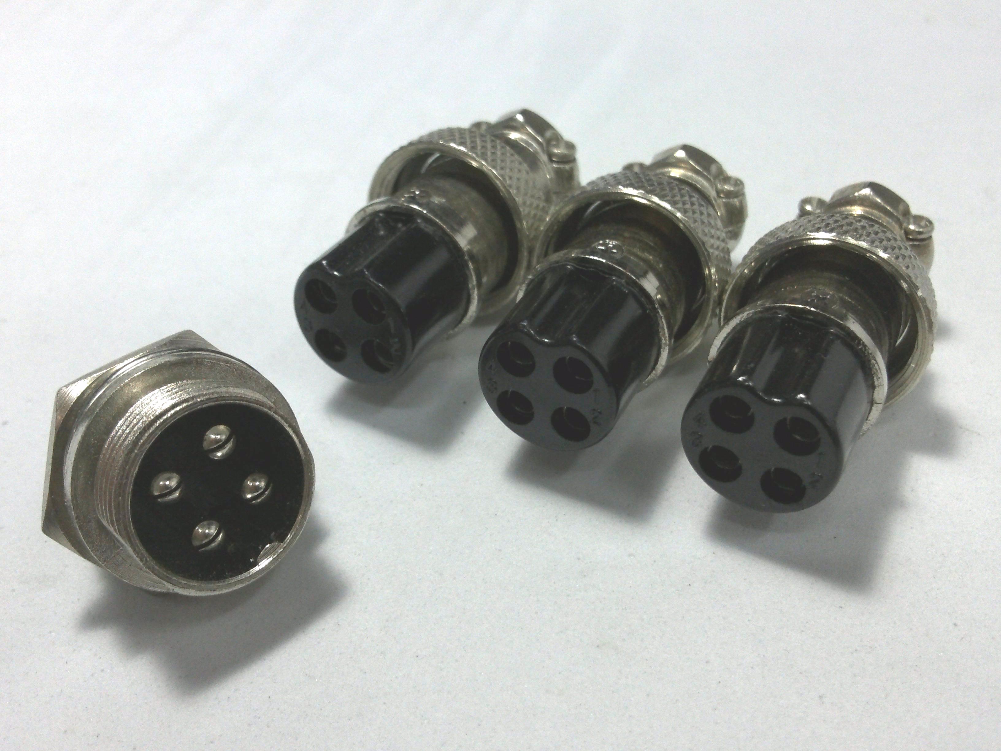 J.เครื่องส่ง 4P ต่อสาย