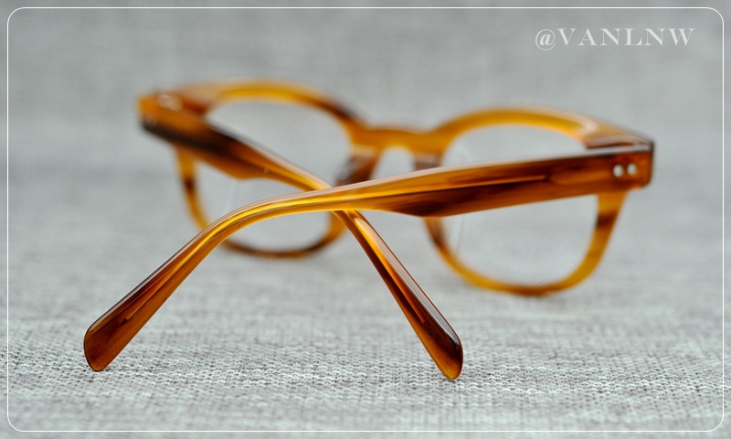 แว่นกันแดด The Mask MA 21004 45-23 145 COL.2 <คาราเมล>