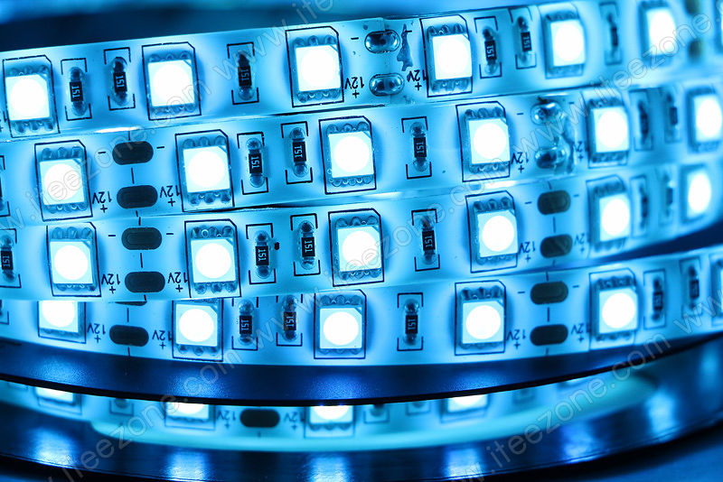 LED Strip เส้น ม้วน 5 เมตร สีฟ้า Ice Blue (กันน้ำ IP65) ไฟเลี้ยงกุ้ง