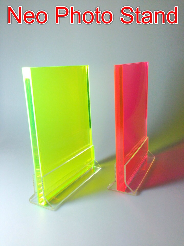 กรอบรูปสีสันสดใส หนา 13mm [สินค้าพร้อมส่ง] Neo Desktop Photo Frame orange / lime ชิ้น