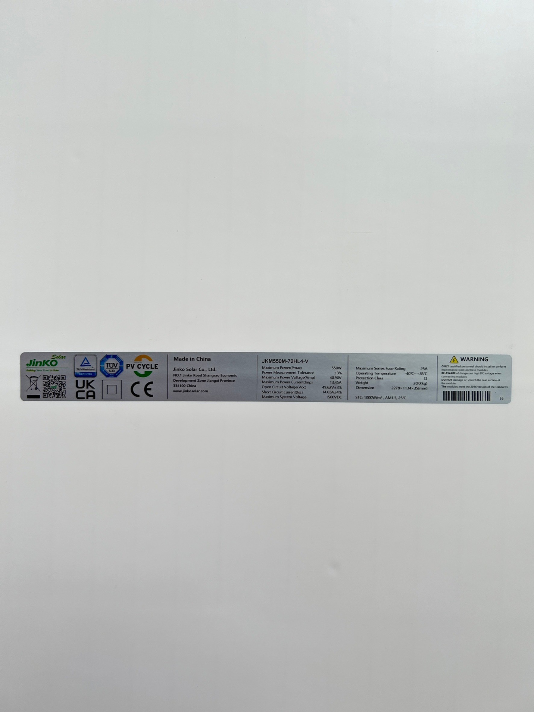 แผงโซล่าเซลล์ 550W Mono Jinko Half (รับสินค้าหน้าร้านเท่านั้น)