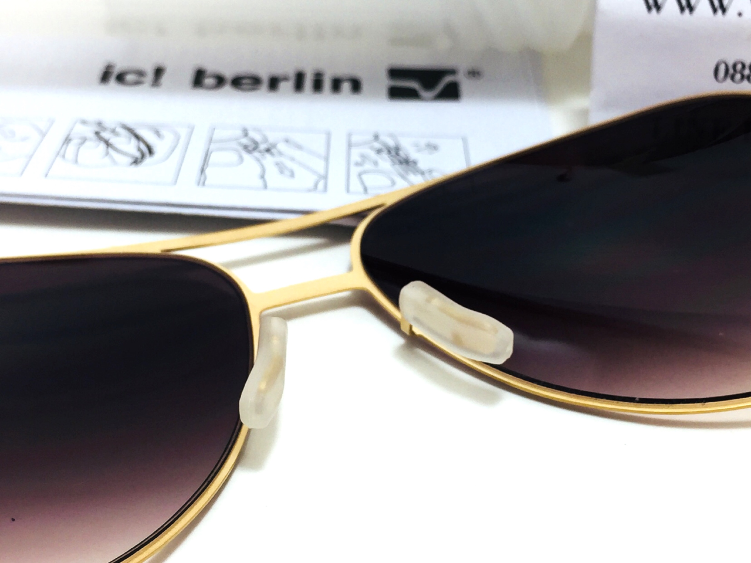 แว่นกันแดด ic berlin model M0132 raf s. sun gold 61-14 <ทอง>