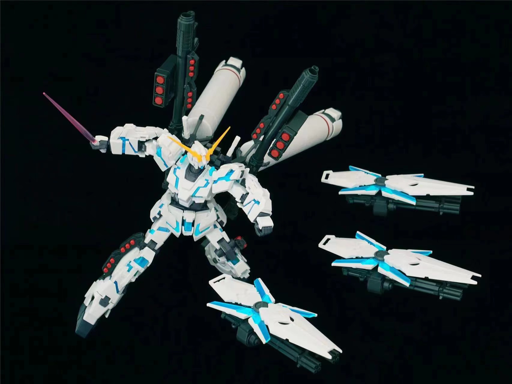 HGUC 1/144 Full Armor Unicorn (Full Blue Psycho-Frame) (179) [Daban]