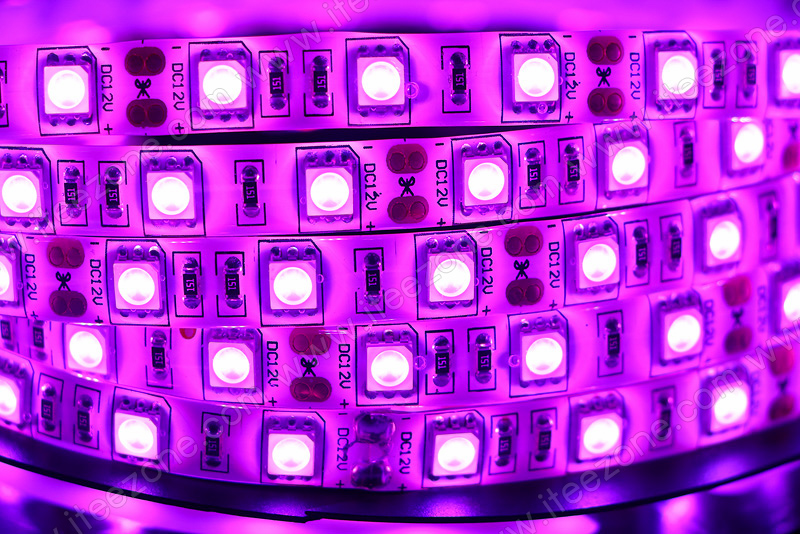 LED Strip เส้น ม้วน 5 เมตร สีชมพู (กันน้ำ IP65)