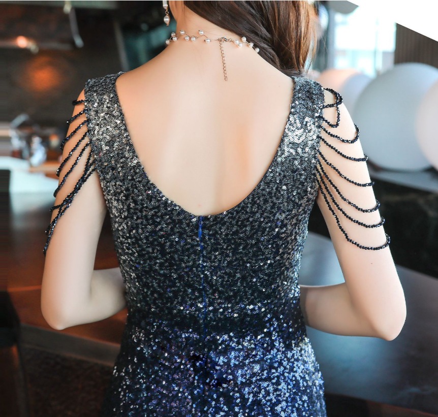 เดรสสั้น ผ้าเลื่อมทั้งชุด ทรงเข้ารูป สีเนวี่บลู พร้อมส่ง M,L