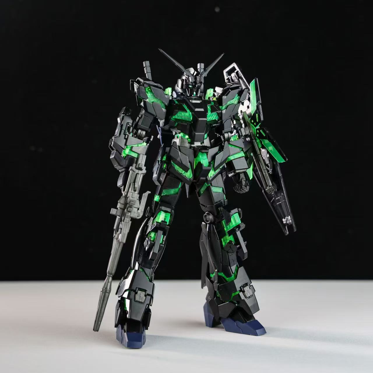 HGUC 1/144 Black Unicorn (Destroy Green Frame Mode) [Xing Dong]