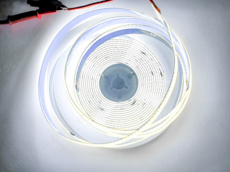 สีขาว White 6000K ไฟเส้น Strip light LED COB 300led/m 30W 12V IP20 (ไม่กันน้ำ) เป็นรุ่นใหม่ล่าสุด ไม่เห็นเม็ดไฟเส้น LED