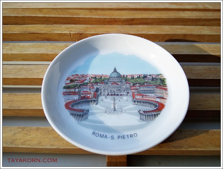 จานรองแก้วน้ำวินเทจ Vintage glass plate Tyle A made in Italy
