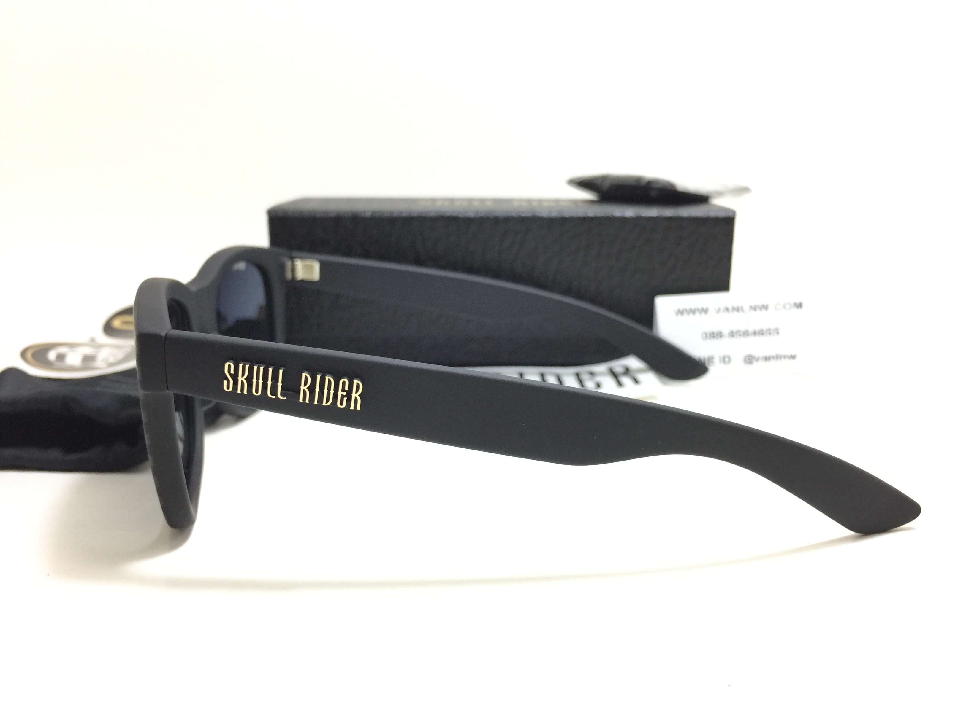 แว่นกันแดด SKULL RIDER รุ่น Rubber Stripe Gold <Skull-39>