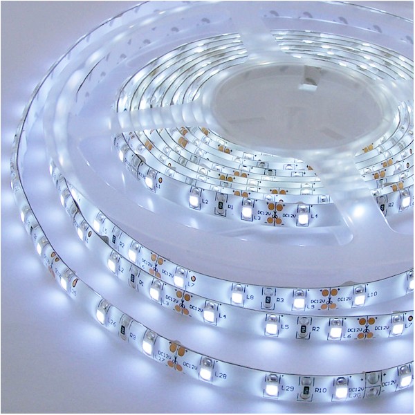 ไฟ led เส้น Strip 3528 120LED 5เมตร/ม้วน IP20