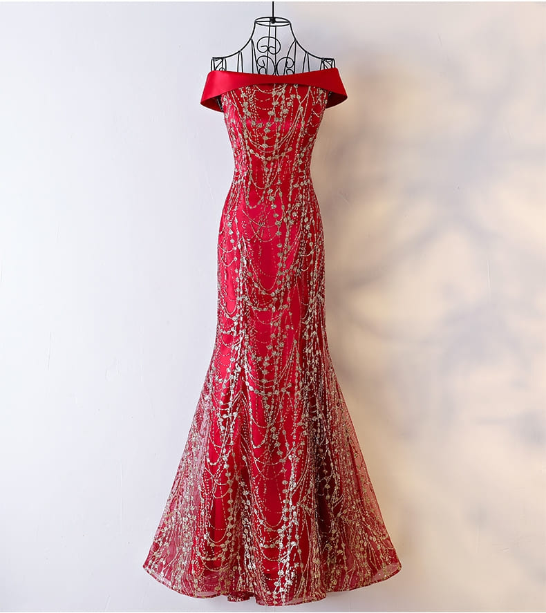 ชุดราตรียาว ไหล่ปาด สีแดง Size S-M ผ้ากลิตเตอร์ ทรงหางปลา งานร้อยหลัง