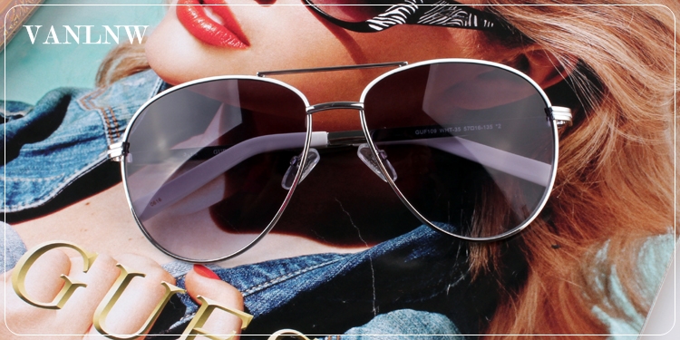 แว่นกันแดด Guess Sunglasses รุ่น GUF 57-16 135 *2 <แท้ 100%>