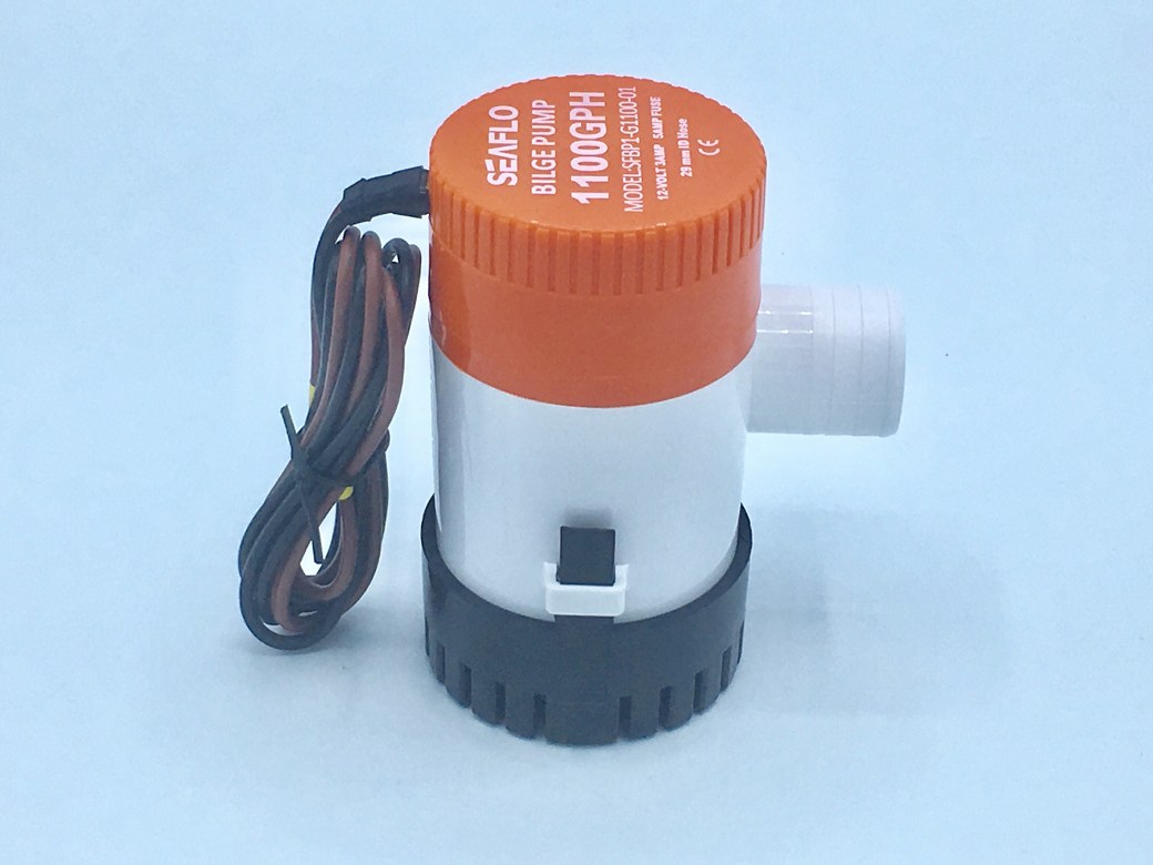 06-1100-GPH-12VDC ปั๊มน้ำโซล่าเซลล์ แบบแช่ 12 โวลต์ 1100-GPH SEAFLO ของแท้!!! ( สินค้าขายดี ) SKU-008