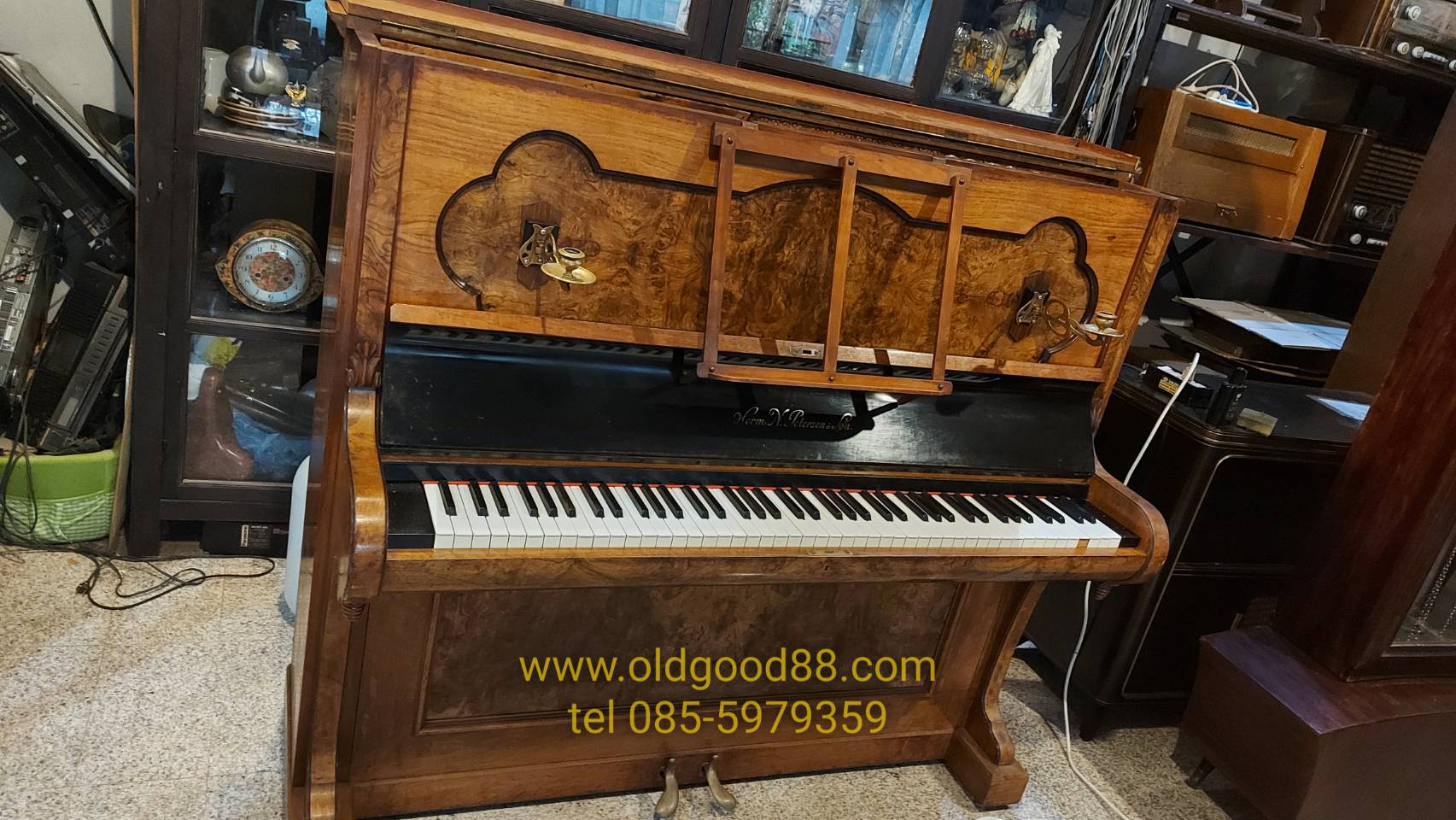 เปียโน โบราณ Danish Herm N. Petersen & Son Burl Wood Piano ปี1849 รหัส 18165pn
