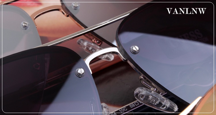 แว่นกันแดด Guess Sunglasses รุ่น GF6054 59-14 145 *3 <แท้ 100%>