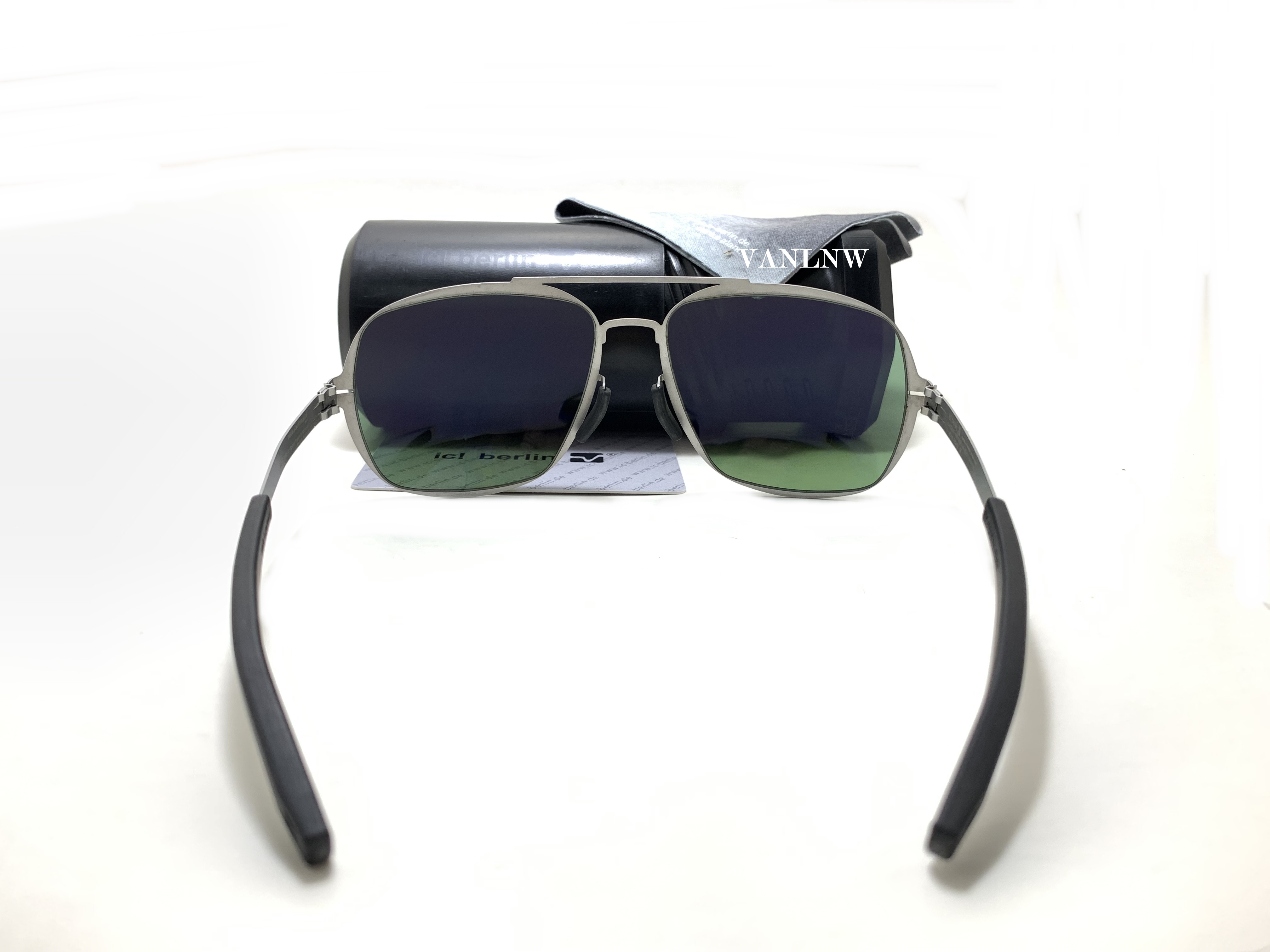 แว่นกันแดด ic berlin model stas formation pearl limited edition ขนาด 58-17-140 mm. (ปรอทม่วง)