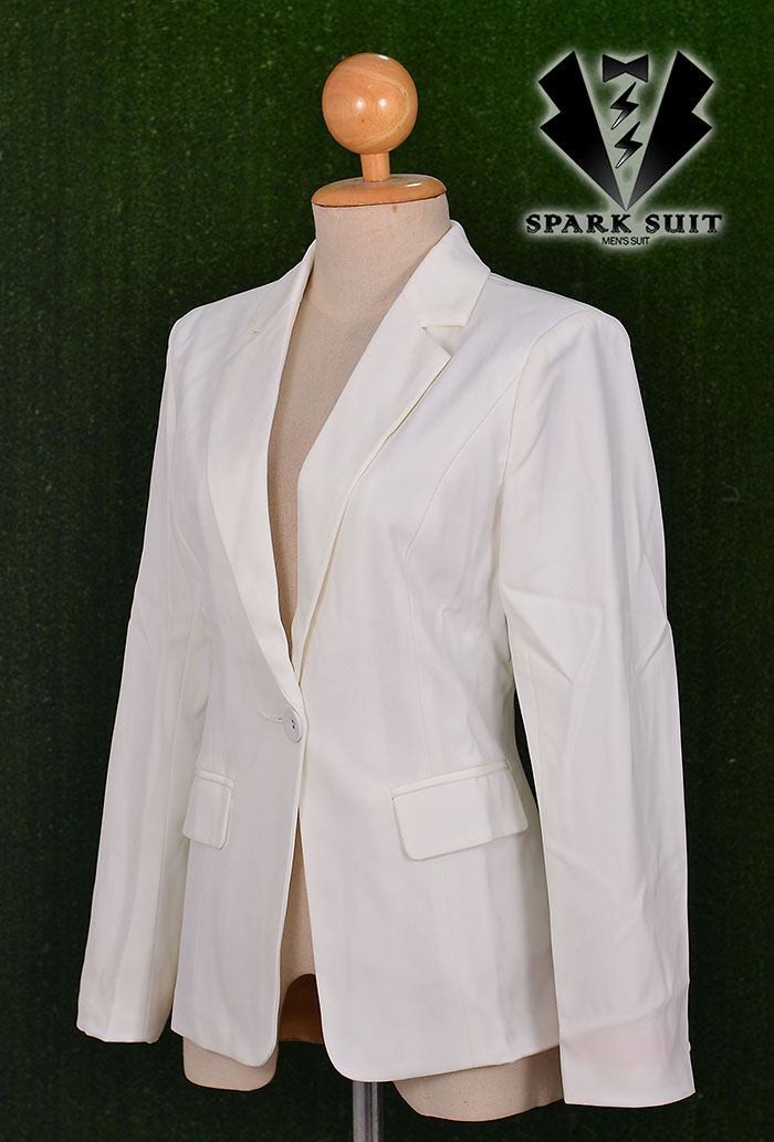 สูทผู้หญิง ผ้าฮานาโกะ มีน้ำหนัก กระเป๋าหน้า พร้อมส่ง สีขาว L *แถมเข็มกลัด