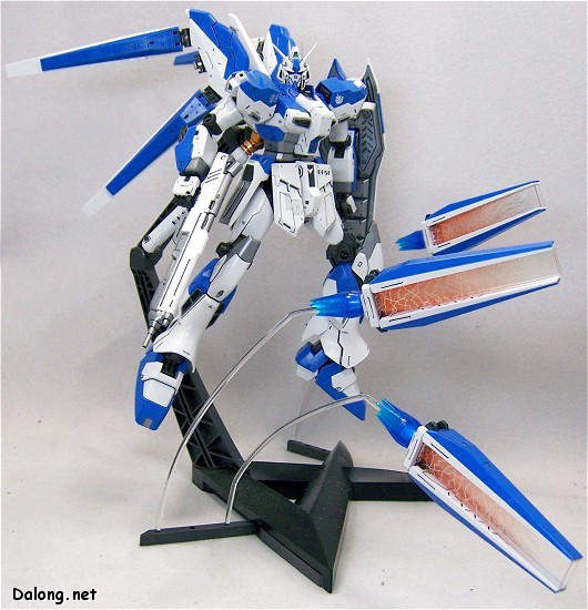 MG (002) 1/100 RX-93-2 Hi-V Gundam / RX-93-V2 Hi-V Fighter [TT]