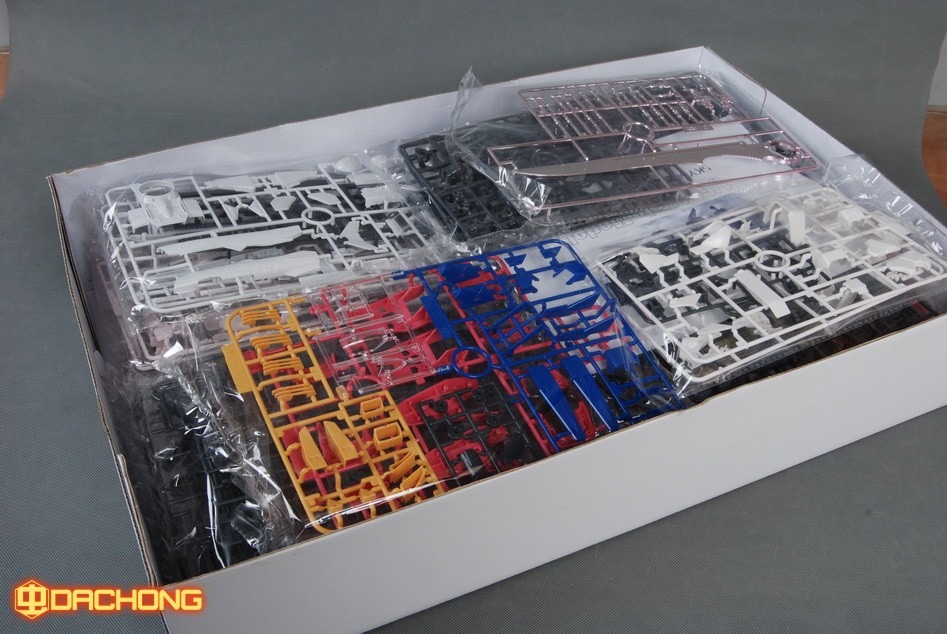 PG 1/60 Strike Rouge + Sky Grasper [Daban]