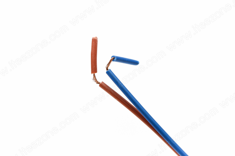 สายไฟ AC พร้อมสวิทซ์เปิด-ปิด ยาว 1.8 เมตร สีดำ