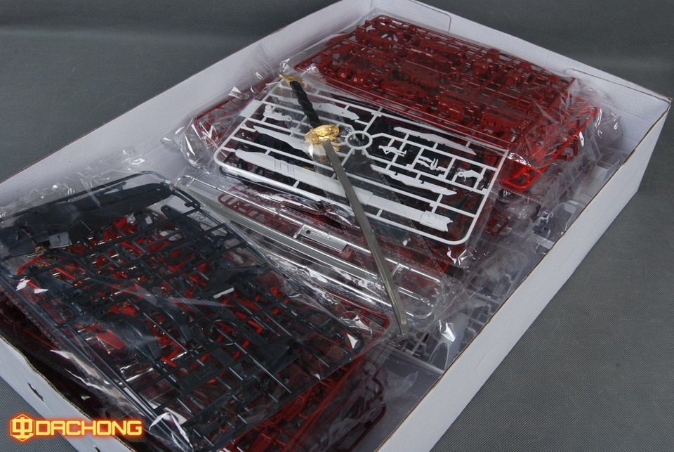 PG 1/60 Red Frame + Tactical Arms [Daban & M3Model]