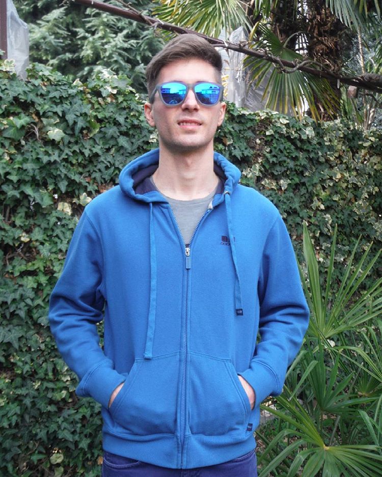 แว่นกันแดด HAWKERS FROZEN GREY SKY ONE <ปรอทน้ำเงิน>