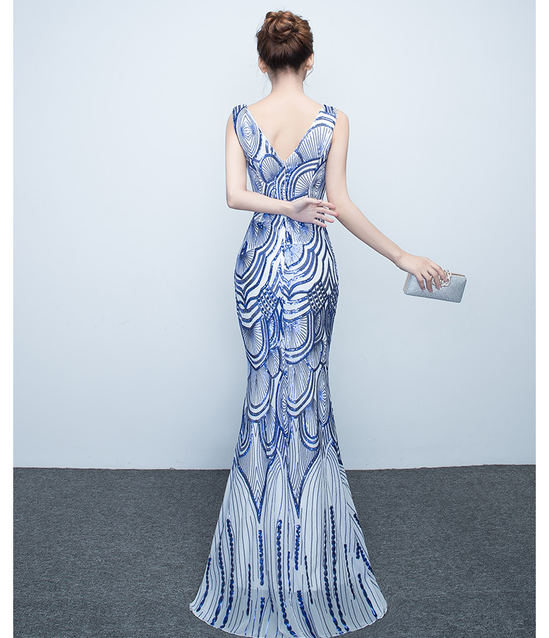 ชุดราตรียาว แขนกุด สีทอง ผ้าปักเลื่อม ซิปหลัง Size 2XL