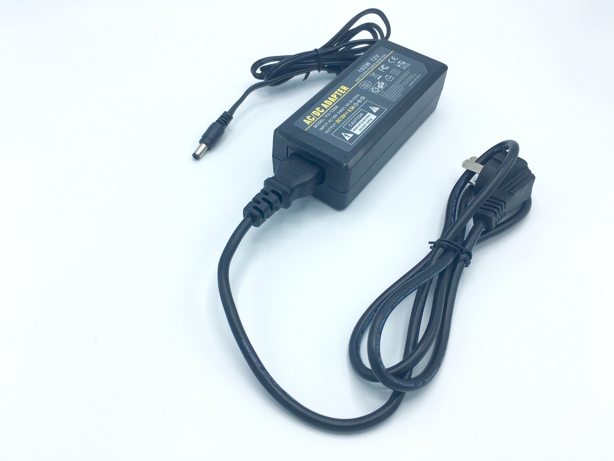 อะแดปเตอร์ Adapter 12VDC 8.5A 5.5 mm. x 2.5 mm. รุ่น YU-1208