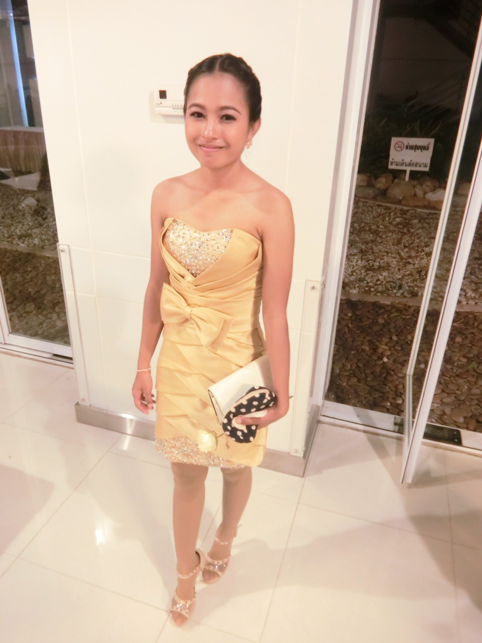ชุดเพื่อนเจ้าสาว,เดรสออกงาน,ชุดราตรี