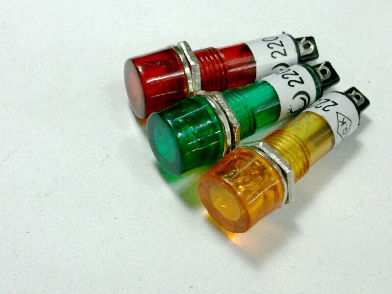 หลอดหน้าปัด-หัวตัดXD10-3/220V