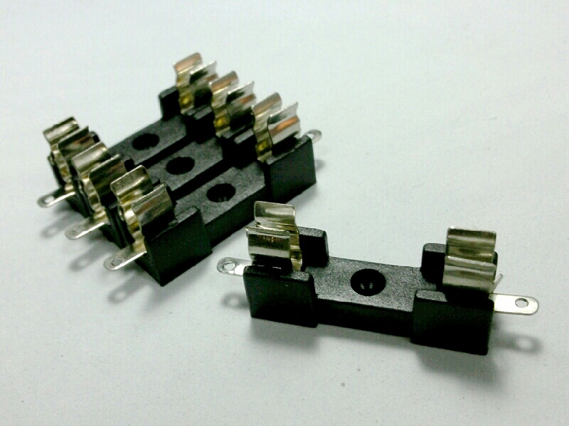 กระบะฟิวส์ 30MM. - 1P