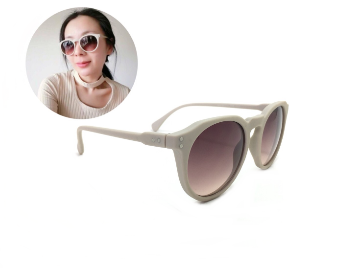 แว่นกันแดดแฟชั่น Matte Gray Round Sunglasses <ครีม>
