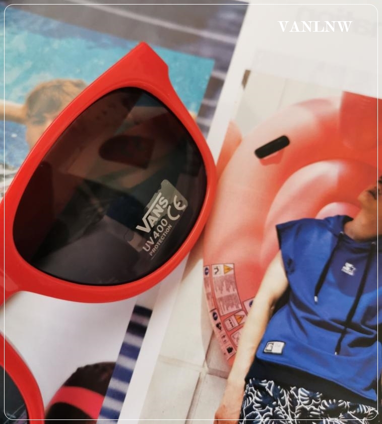 แว่นกันแดด Vans Spicoli 4 Shade Jazzy BNWT Sunglasses