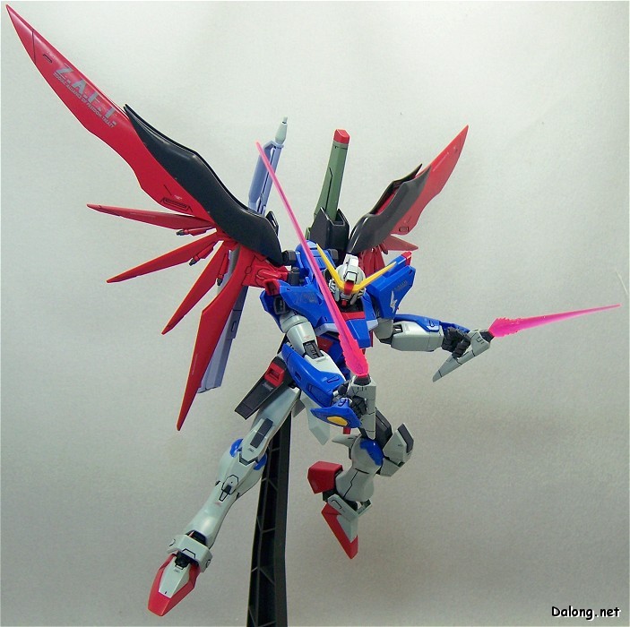 MG (006) 1/100 Destiny Gundam