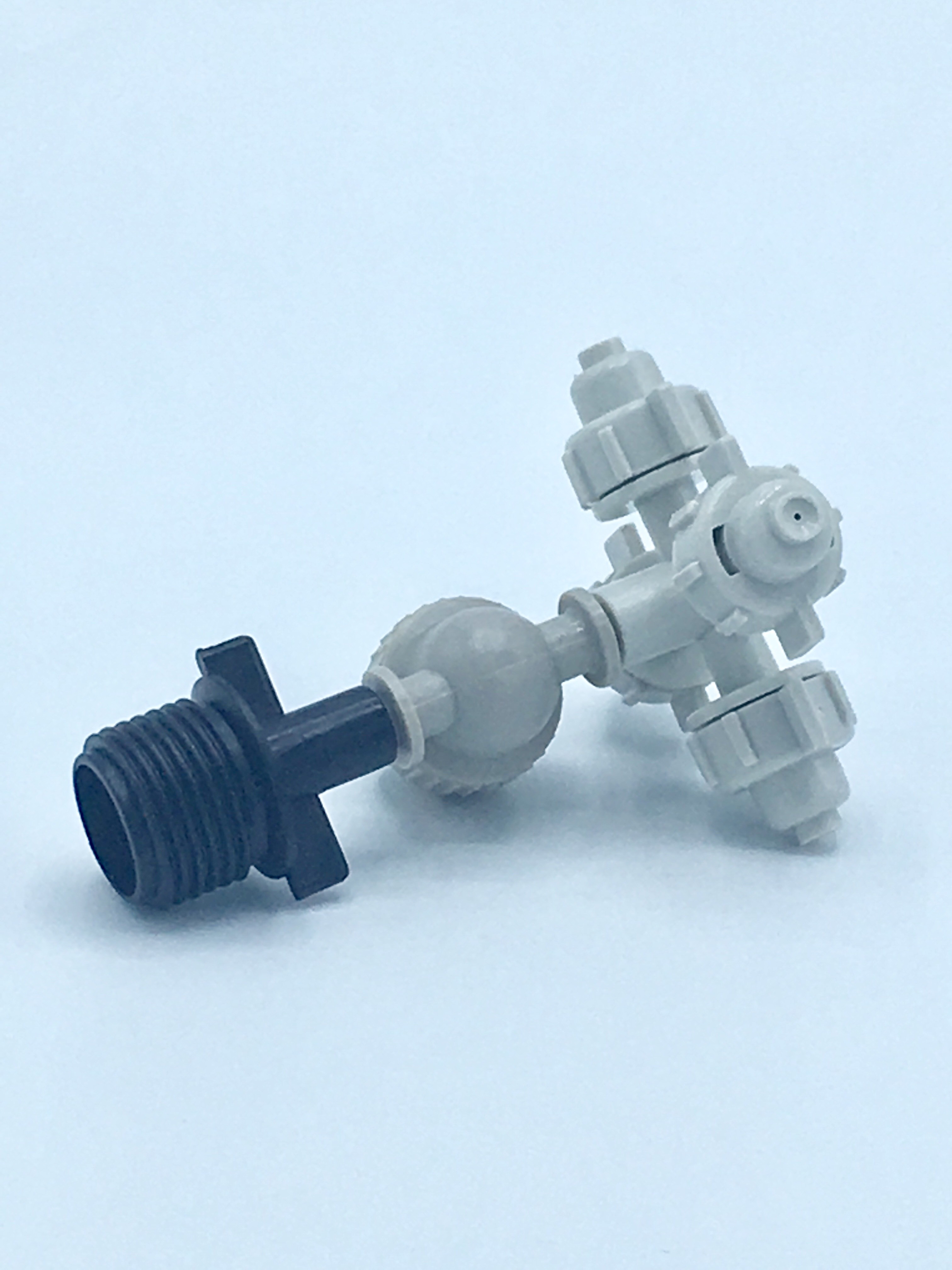 05-MSP-21-BK MSP-21 หัวพ่นหมอก 4 ทาง 0.6 มม.แบบเกลียวนอก 1/2" สีดำ ( ใช้ต่อกับ PVC 1/2" )