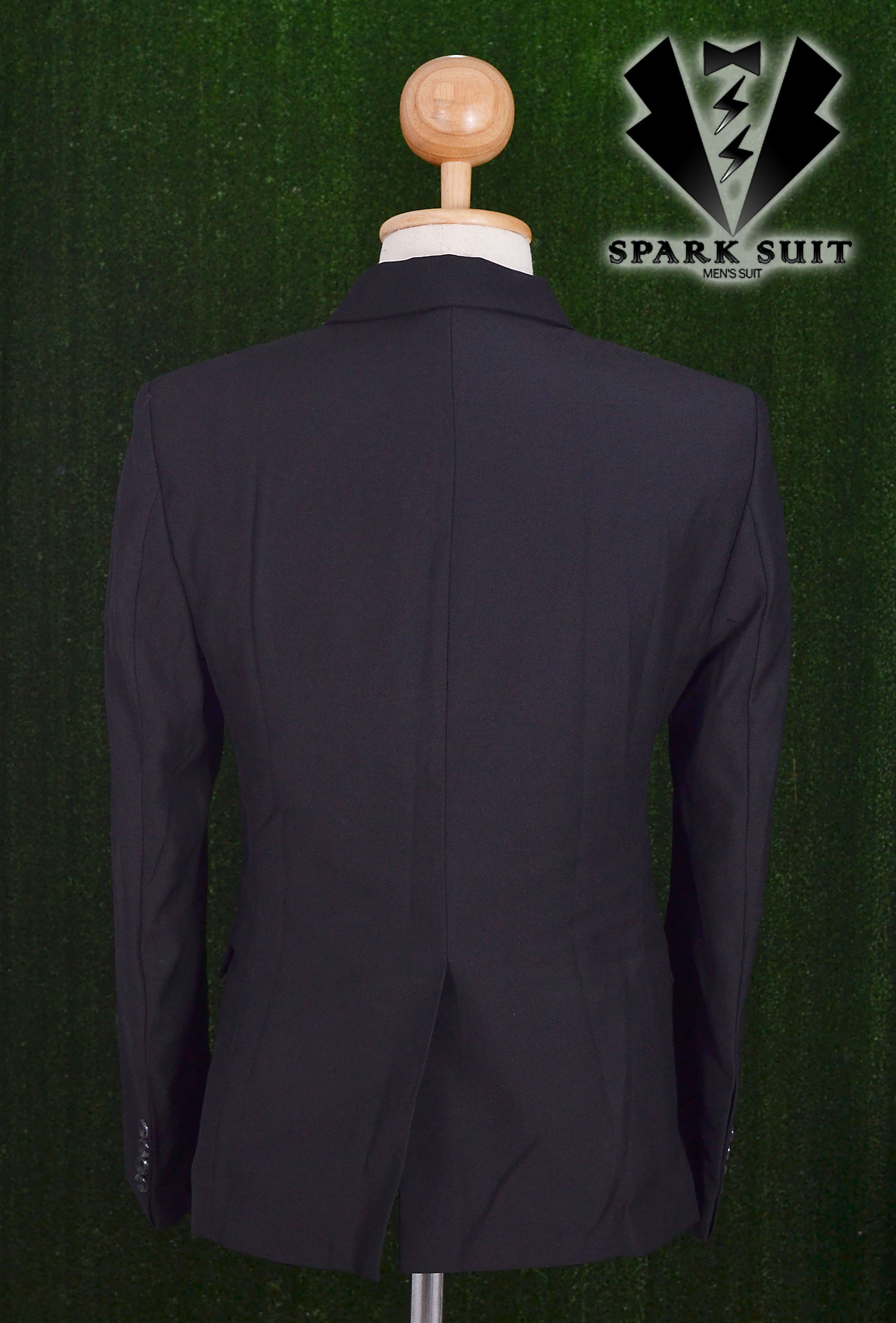 สูท,ชุดสูทเจ้าบ่าว,สูทผู้ชาย สีดำ กระดุม 6 เม็ด พร้อมส่ง S,M,L,XL,2XL