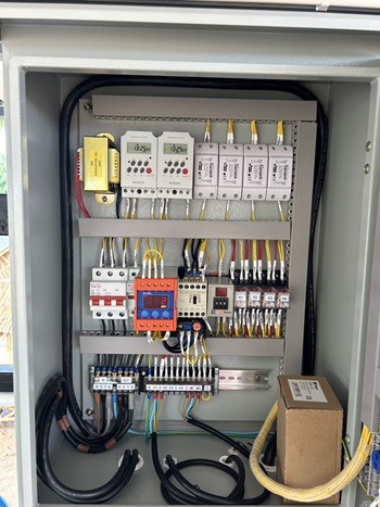 ออกแบบ รับเหมางานระบบรดน้ำต้นไม้และระบบพ่นหมอก แรงดันสูง แรงดันต่ำ