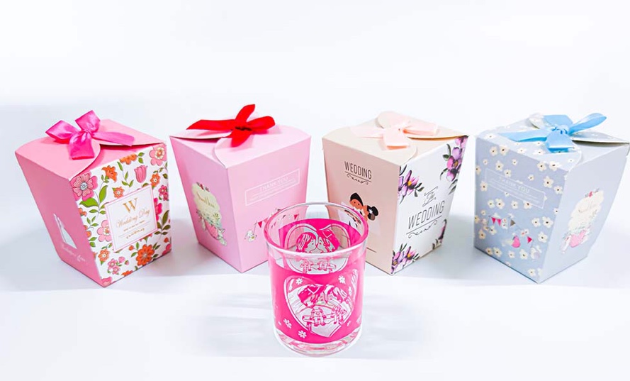 แก้วเป๊กบรรจุกล่องน่ารักหลากสี