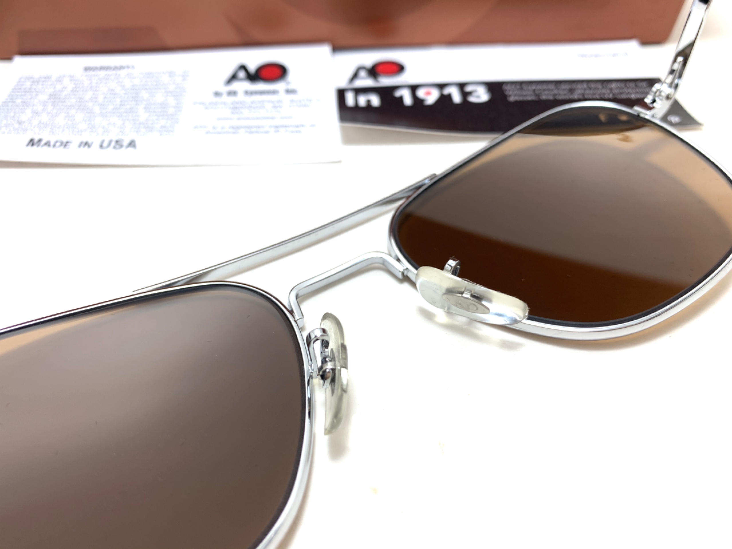 แว่นกันแดด Ao Original Pilot Made in USA (ชา-เงินเงา) ของแท้ 100%