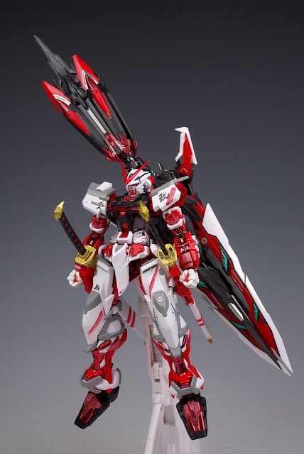 MG 1/100 (8812) Astray Red Frame Kai Ver.MB [Daban]