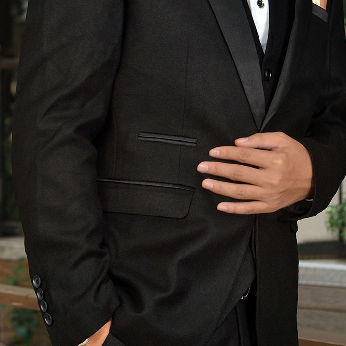 สูทเจ้าบ่าว เกรดพรีเมี่ยม สีดำ ปกดำเงา Size S,XL(สูท+เสื้อกั๊ก+กางเกง)